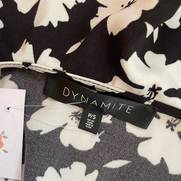 Black & White All Over Floral Print Dynamite Mini Dress Small - Picture 6 of 7